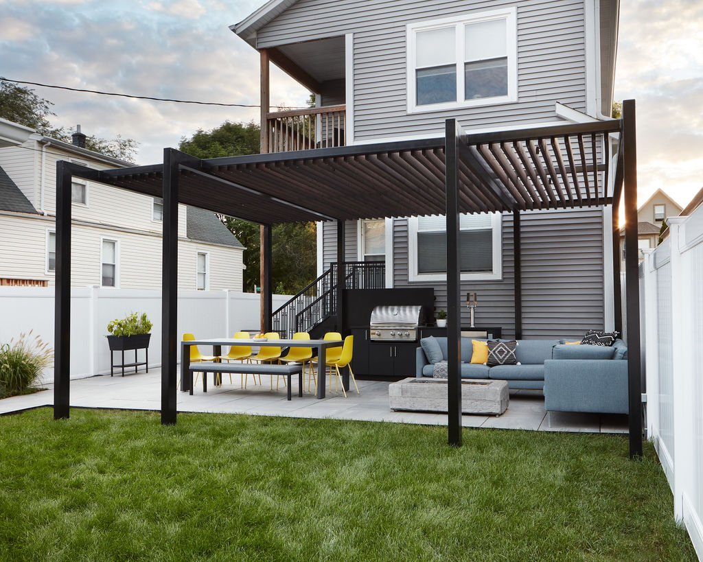 Outdoor living project by TN Hardscapes